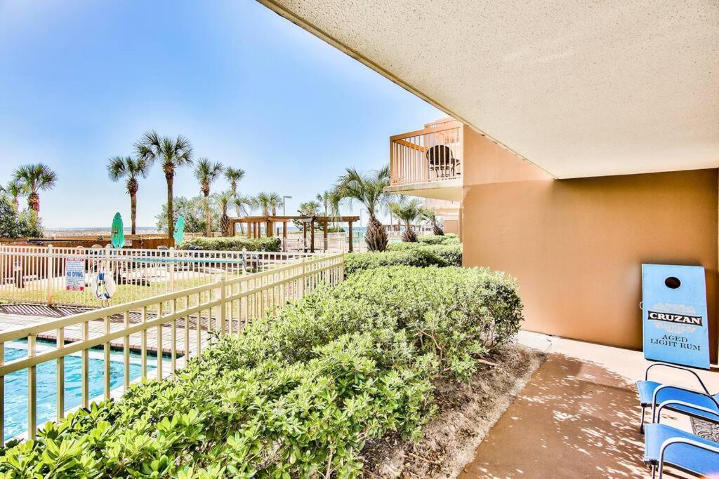 Pelican Beach Resort-Walkout Unit-On The Beach Destin Exteriér fotografie