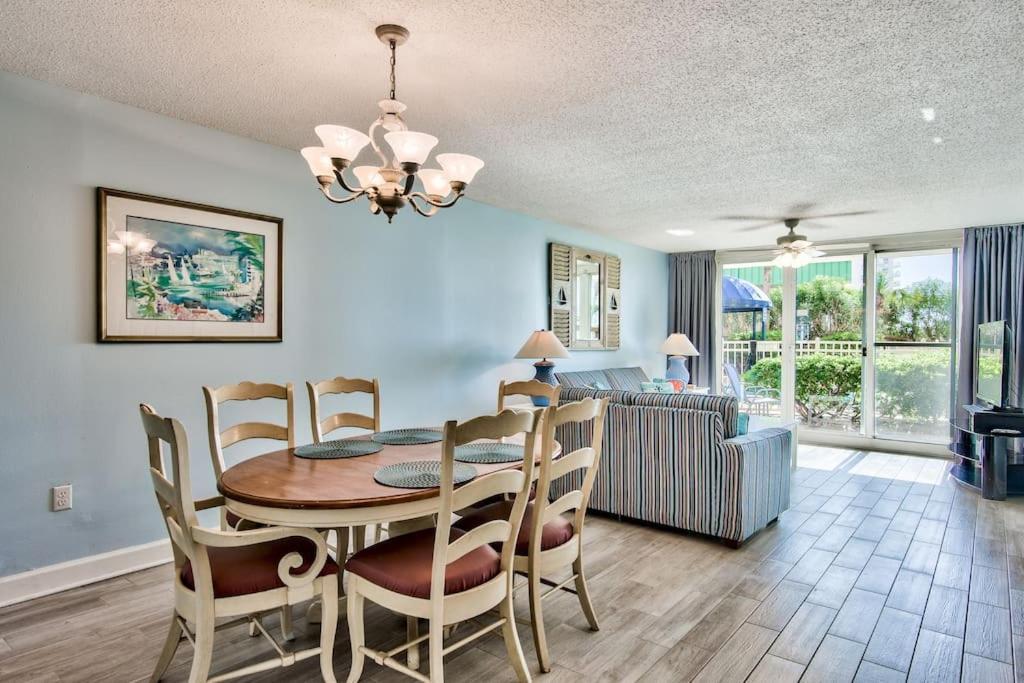 Pelican Beach Resort-Walkout Unit-On The Beach Destin Exteriér fotografie